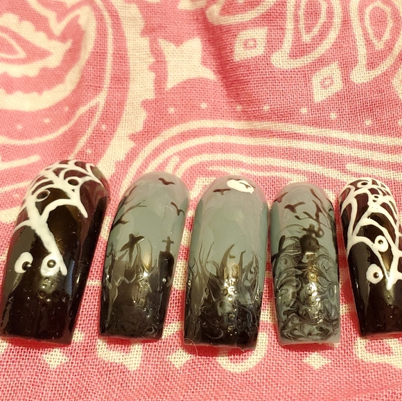 Halloween Nails - Picture 3 of 3